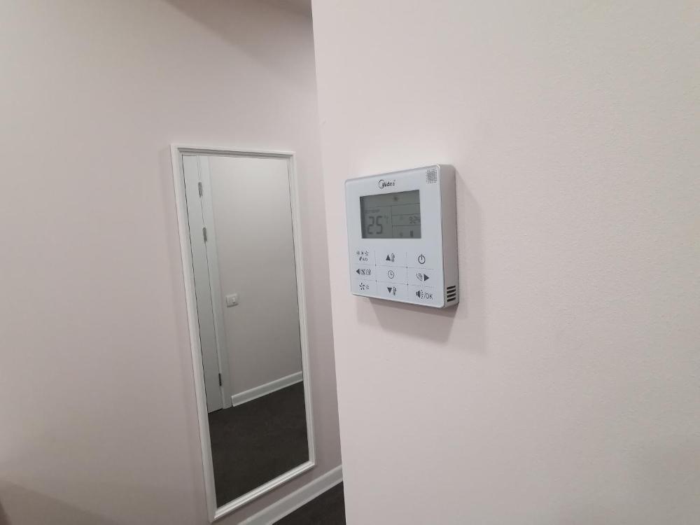 Room image 5